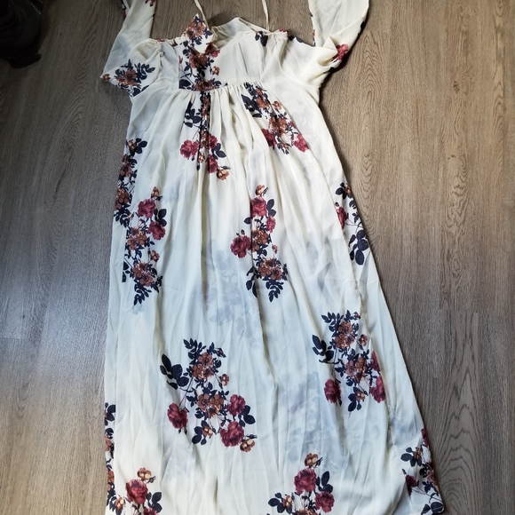 SOLD - Picture 2 of 6